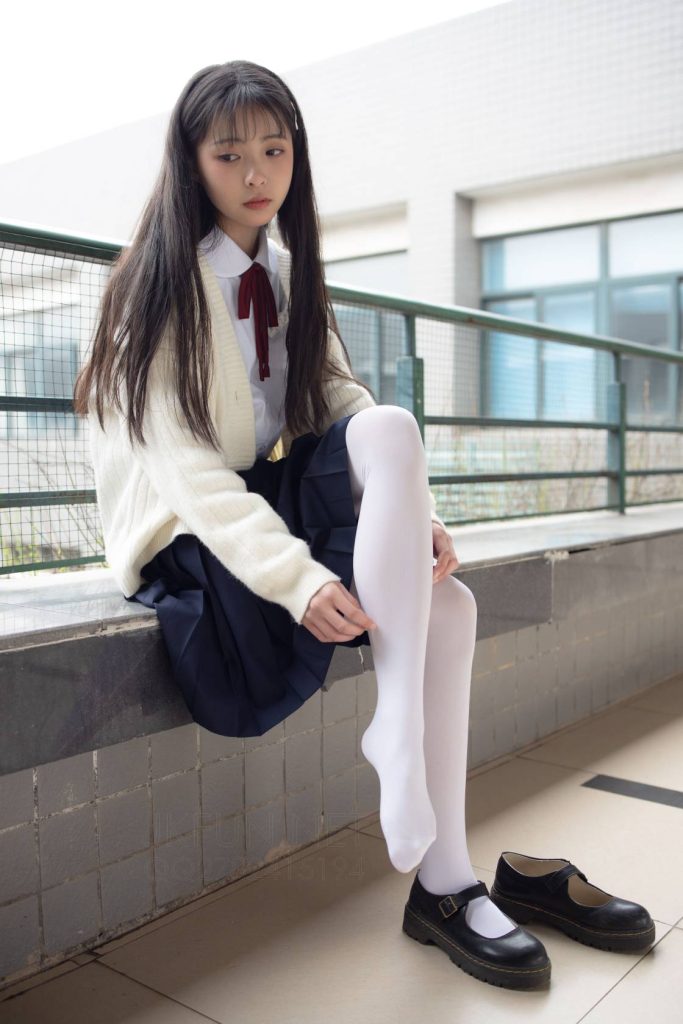 图片[2]-日系学院风穿搭少女，清冷又温柔。-桃雾阁